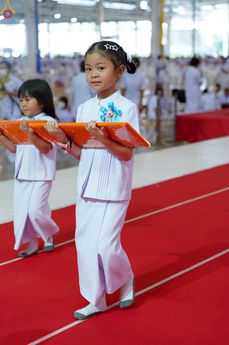 ภาพ No.277509:วันอาทิตย์ต้นเดือนที่ 7 ธันวาคม พ.ศ.2568 พิธีทอดผ้าป่าต้นสมบัติจักรพรรดิ ณ สภาธรรมกายสากล วัดพระธรรมกาย