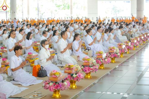 ภาพ No.157696:พิธีถวายภัตตาหารเมนูสวรรค์ ในพรรษาแห่งการเข้าถึงธรรม วันเสาร์ที่ 28 กันยายน พ.ศ. 2567 ณ หอฉันคุณยายอาจารย์ฯ วัดพระธรรมกาย