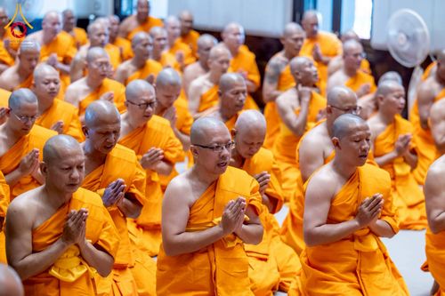 ภาพ No.277755:วันเสาร์ที่ 6 ธันวาคม พ.ศ. 2568 พิธีบรรพชาอุปสมบทและพิธีถวายบาตร โครงการอุปสมบทบูชาธรรมมหาปูชนียาจารย์ ประจำปี พ.ศ.2568 โครงการบวชพระนานาชาติ AEC และ WAB รุ่น CEO (นักบริหาร) รุ่นที่ 5 ณ มหาธรรมกายเจดีย์ วัดพระธรรมกาย