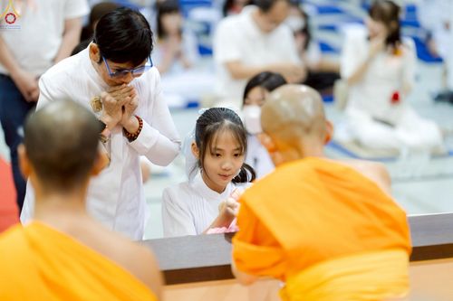 ภาพ No.228245:วันอาทิตย์ที่ 1 มิถุนายน พ.ศ.2568 พิธีถวายมหาสังฆทานพระ 100 รูป สโมสรซุปเปอร์คิดส์ ปีที่ 6 ณ ห้อง SPD 8 สภาธรรมกายสากล วัดพระธรรมกาย