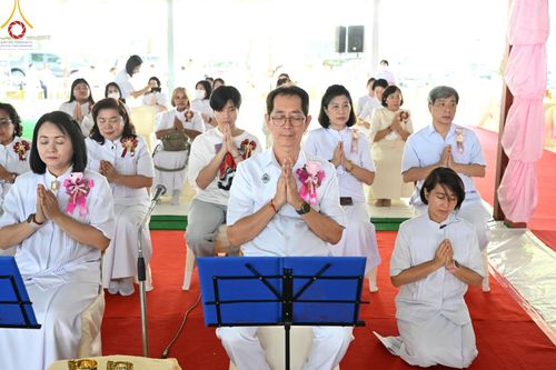 ภาพ No.172511:พิธีทอดกฐินเพื่อสร้าง "ลานเอนกประสงค์พญานาค 4 ตระกูล" วันที่ 15 พฤศจิกายน พ.ศ.2567 ณ พุทธอุทยานนานาชาติ อ.โพนพิสัย จ.หนองคาย