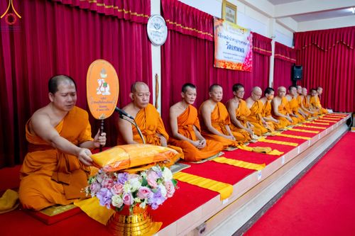 ภาพ No.192302:พิธีทอดผ้าป่าทำนุบำรุงศาสนสถาน ณ วัดเทพพล แขวงบางพรม เขตตลิ่งชัน กรุงเทพมหานคร ในโครงการธรรมยาตรา กตัญญูบูชา มหาปูชนียาจารย์ พระมงคลเทพมุนี(สด จนฺทสโร) พระผู้ปราบมาร อนุสรณ์สถาน 7 แห่ง ปีที่ 13 วันที่ 9 มกราคม พ.ศ. 2568