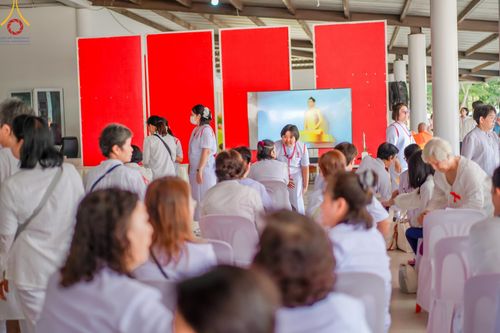 ภาพ No.130031:V.34 เพื่อธรรมเพื่อบางกล่ำ การรับบุญของเจ้าหน้าที่หน่วยงานต่างๆ  เพื่องานธรรมยาตราอัญเชิญพระบรมสารีริกธาตุ ประดิษฐาน ณ มหารัตนเจดีย์สิริปทุมสวรรค์ (เจดีย์อริยพุทธะ 5 พระองค์) ณ ศูนย์ปฏิบัติธรรมภาคใต้ อ.บางกล่ำ จ.สงขลา ระหว่างวันที่ 9-10 มีนาคม พ.ศ. 2567