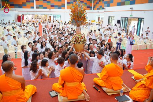 ภาพ No.173808:พิธีทอดกฐิน ศูนย์ปฏิบัติธรรม "ธรรมโยธิน" วัดแก้วธรรมชัยมาเลเซีย วันที่ 27 ตุลาคม พ.ศ. 2567
