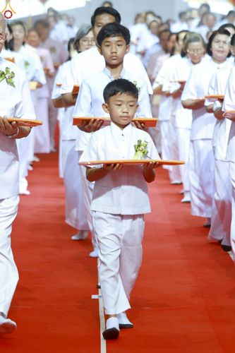 ภาพ No.243954:วันอาทิตย์ที่ 7 กันยายน พ.ศ. 2568 พิธีทอดผ้าป่าสมทบกฐินวัดพระธรรมกาย และสมทบกฐิน 30,000 วัดทั่วไทย ครั้งที่ 2 ณ ห้องแก้วสารพัดนึก 1 วัดพระธรรมกาย