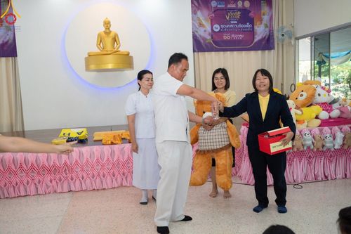 ภาพ No.187534:งานรวมพลังเด็กดี V-Star ผู้นำฟื้นฟูศีลธรรมโลก  ณ ธุดงคสถานร้อยเอ็ด อ.เชียงขวัญ จ.ร้อยเอ็ด วันจันทร์ที่ 16 ธันวาคม พ.ศ. 2567