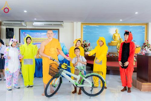 ภาพ No.183069:วันรวมพลังเยาวชนไทยรวมใจทำความดี จังหวัดกำแพงเพชร วันศุกร์ที่​ 29 พฤศจิกายน พ.ศ. 2567 ณ ศูนย์​ปฏิบัติธรรมกำแพงเพชร ในอุปถัมภ์พระพรหมวชิรปัญญาจารย์  จ.กำแพงเพชร