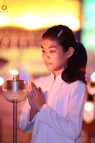 ภาพ No.125042:พิธีเวียนประทักษิณและจุดมาฆประทีป (ชุดที่ 2) ในวันมาฆบูชา เสาร์ที่ 24 กุมภาพันธ์ พ.ศ. 2567 ณ พระมหาธรรมกายเจดีย์ วัดพระธรรมกาย