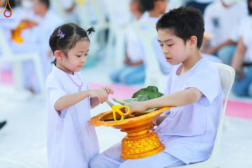 ภาพ No.132676:พิธีปลงผมยุวธรรมทายาท รุ่นที่ 32 มัชฌิมธรรมทายาท รุ่นที่ 28 ณ ลานธรรม วัดพระธรรมกาย วันเสาร์ที่ 30 มีนาคม พ.ศ. 2567