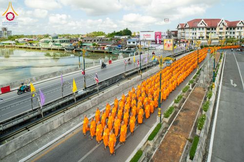 ภาพ No.211391:วันอาทิตย์ที่ 16 มีนาคม พ.ศ. 2568 ธรรมยาตราอัญเชิญพระบรมสารีริกธาตุ รอบเมืองปัตตานี ประดิษฐาน ณ ปทุมเจดีย์ เจดีย์พระพุทธเจ้า 5 พระองค์  ศูนย์อบรมเยาวชนปัตตานี