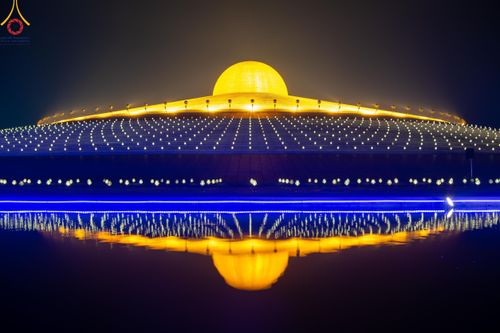 ภาพ No.122247:พิธีจุดประทีปถวายเป็นพุทธบูชา และบูชาธรรมมหาปูชนียาจารย์ พระมงคลเทพมุนี(สด จนฺทสโร) ในโครงการธรรมยาตรา กตัญญูบูชา มหาปูชนียาจารย์ พระมงคลเทพมุนี(สด จนฺทสโร) พระผู้ปราบมาร อนุสรณ์สถาน 7 แห่ง ปีที่ 12 วันที่ 31 มกราคม พ.ศ. 2567 ณ วัดพระธรรมกาย จ.ปทุมธานี (