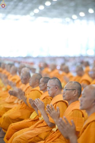 ภาพ No.236088:วันที่ 3 สิงหาคม พ.ศ. 2568 พิธีบูชาข้าวพระ ณ สภาธรรมกายสากล วัดพระธรรมกาย