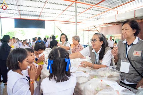 ภาพ No.103152:วันรวมพลังเด็กดี V-Star ผู้นำฟื้นฟูศีลธรรมโลก จังหวัดสระแก้ว วันอังคารที่ 19 ธันวาคม พ.ศ. 2566 ณ ศูนย์ปฏิบัติธรรมอรัญประเทศ อ.อรัญประเทศ จ.สระแก้ว