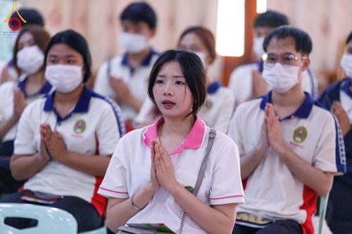 ภาพ No.200051:พิธีทอดผ้าป่าทำนุบำรุงศาสนสถาน ณ วัดบางไผ่นารถ ตำบลบางไทรป่า อำเภอบางเลน จังหวัดนครปฐม ในโครงการธรรมยาตรา กตัญญูบูชา มหาปูชนียาจารย์ พระมงคลเทพมุนี(สด จนฺทสโร) พระผู้ปราบมาร อนุสรณ์สถาน 7 แห่ง ปีที่ 13 วันที่ 22 มกราคม พ.ศ. 2568