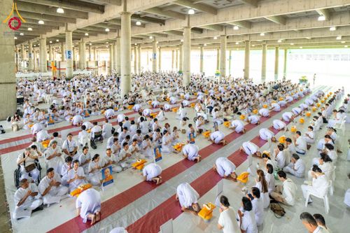 ภาพ No.144113:พิธีบรรพชาอุปสมบทหมู่ พระธรรมทายาทนานาชาติ(ภาษาจีน) รุ่น 19 ณ วัดพระธรรมกาย จ.ปทุมธานี วันเสาร์ที่ 13 กรกฎาคม พ.ศ. 2567