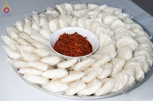 ภาพ No.192566:พิธีถวายภัตตาหารเป็นสังฆทาน แด่พระธรรมยาตรา ณ อนุสรณ์สถานคลองบางนางแท่น อ.สามพราน จ.นครปฐม ในโครงการธรรมยาตรา กตัญญูบูชา มหาปูชนียาจารย์ พระมงคลเทพมุนี(สด จนฺทสโร) พระผู้ปราบมาร อนุสรณ์สถาน 7 แห่ง ปีที่ 13 วันที่ 10 มกราคม พ.ศ. 2568