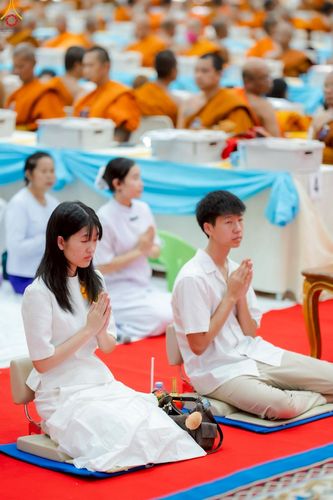 ภาพ No.233554:วันจันทร์ที่ 7 กรกฎาคม พ.ศ. 2568 จังหวัดบุรีรัมย์รวมใจ สัมมนาคณะสงฆ์ เพื่อฟื้นฟูพระพุทธศาสนา  โครงการทอดกฐินสามัคคีทั่วไทย 30,000 วัด ประจำปีพุทธศักราช 2568 และพิธีถวายมหาสังฆทาน 300 กว่าวัด โดยคณะศิษยานุศิษย์ บูชาธรรม 81 ปี หลวงพ่อธัมมชโย  ณ วัดกลาง พระ