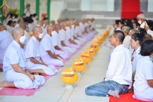 ภาพ No.112314:พิธีบรรพชาอุปสมบท โครงการอุปสมบทหมู่บูชาธรรม 115 ปี คุณยายอาจารย์ฯ, โครงการอุปสมบทหมู่ธรรมทายาท ระดับอุดมศึกษา รุ่นที่ 50 ภาคฤดูหนาว ณ โบสถ์พระไตรปิฎก วัดพระธรรมกาย จ.ปทุมธานี วันเสาร์ที่ 13 มกราคม พ.ศ. 2567