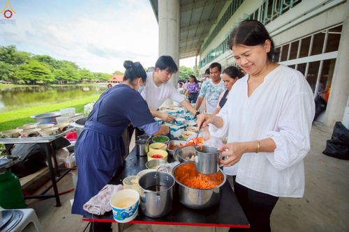 ภาพ No.260076:วันศุกร์ ที่ 17 ตุลาคม พ.ศ. 2568 ทอดกฐินสามัคคี "สร้างรัตนบัลลังก์ รองรับองค์พระประธาน"  ณ ธุดงคสถานนครสวรรค์ ต.หัวถนน อ.ท่าตะโก จ.นครสวรรค์