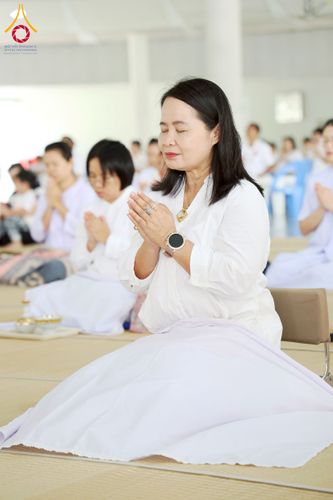 ภาพ No.243870:วันที่ 6 กันยายน พ.ศ. 2568 พิธีถวายภัตตาหารเมนูสวรรค์ เพื่อการบรรลุธรรม ณ หอฉันคุณยายอาจารย์ฯ วัดพระธรรมกาย