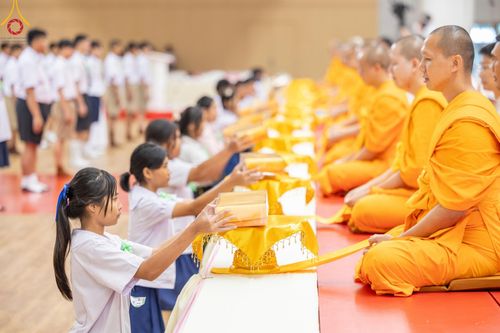 ภาพ No.152862:อบรมเชิงปฎิบัติการจัดกิจกรรมทอดกฐินสัมฤทธิ์ และพิธีมอบผ้าไตรประธานกฐินสัมฤทธิ์เด็กดี V-Star ประจำปีพุทธศักราช 2567  วันเสาร์ที่ 7 กันยายน พ.ศ.2567 ณ สภาธรรมกายสากล วัดพระธรรมกาย