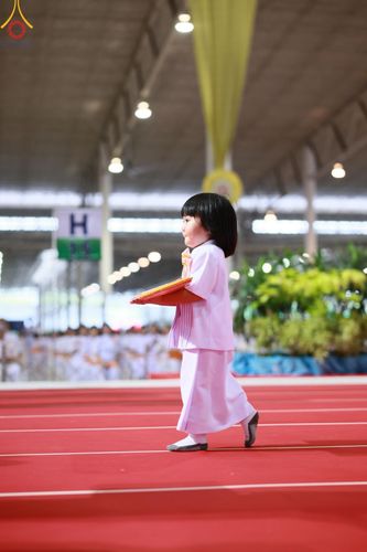 ภาพ No.160150:พิธีทอดผ้าป่าสมทบกฐินวัดพระธรรมกาย และสมทบกฐิน 30,000 วัดทั่วไทย ครั้งที่ 3 ณ สภาธรรมกายสากล วัดพระธรรมกาย วันพฤหัสบดีที่ 10 ตุลาคม พ.ศ. 2567