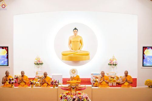 ภาพ No.262769:วันที่ 19 ตุลาคม พ.ศ. 2568 กฐินบรมจักรพรรดิ สมปรารถนา ณ วัดพระธรรมกายมินเนโซต้า ประเทศสหรัฐอเมริกา 