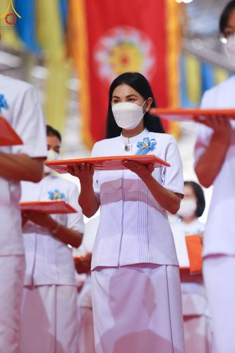 ภาพ No.99816:พิธีทอดผ้าป่า ต้นสมบัติจักรพรรดิ ในวันอาทิตย์ที่ 3 ธันวาคม พ.ศ. 2566 ณ สภาธรรมกายสากล วัดพระธรรมกาย จ.ปทุมธานี