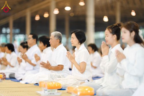 ภาพ No.306954:วันที่ 31 มกราคม พ.ศ. 2569 พิธีถวายภัตตาหารเป็นสังฆทาน แด่พระธรรมยาตรา ณ วัดพระธรรมกาย  จังหวัดปทุมธานี ในโครงการธรรมยาตรา กตัญญูบูชา มหาปูชนียาจารย์ พระมงคลเทพมุนี(สด จนฺทสโร) พระผู้ปราบมาร อนุสรณ์สถาน 7 แห่ง ปีที่ 14