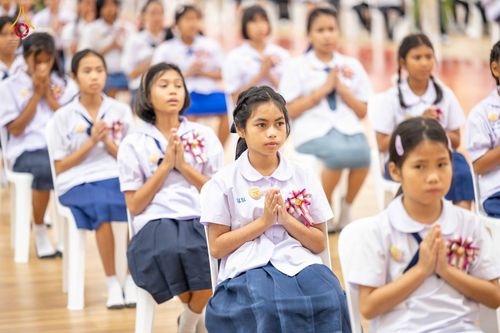 ภาพ No.348534:วันที่ 12 กันยายน พ.ศ. 2569 การอบรมเชิงปฏิบัติการจัดกิจกรรมทอดกฐินสัมฤทธิ์ พิธีมอบผ้าไตรประธานกฐินเด็กดี V-Star ประจำปีพุทธศักราช 2569 ณ สภาธรรมกายสากล วัดพระธรรมกาย