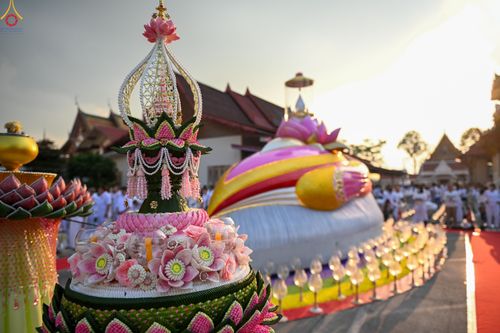 ภาพ No.296949:วันที่ 17 มกราคม พ.ศ. 2569 พิธีจุดประทีปถวายเป็นพุทธบูชา และบูชาธรรมมหาปูชนียาจารย์  ณ วัดโบสถ์บน ต.บางคูเวียง จ.นนทบุรี อนุสรณ์สถานลำดับที่ 4 สถานที่เกิดด้วยกายธรรม ในโครงการธรรมยาตรา กตัญญูบูชา มหาปูชนียาจารย์ พระมงคลเทพมุนี(สด จนฺทสโร) พระผู้ปราบมาร อ