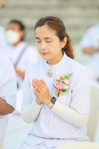 ภาพ No.302445:วันที่ 24 มกราคม พ.ศ. 2569 พิธีตักบาตรพระธรรมยาตรา ณ อนุสรณ์สถานลำดับที่ 5 สถานที่เผยแผ่วิชชาธรรมกายครั้งแรก อนุสรณ์สถานบางปลา วัดบางปลา อำเภอบางเลน จังหวัดนครปฐม ในโครงการธรรมยาตรา กตัญญูบูชา มหาปูชนียาจารย์ พระมงคลเทพมุนี(สด จนฺทสโร) พระผู้ปราบมาร อนุส