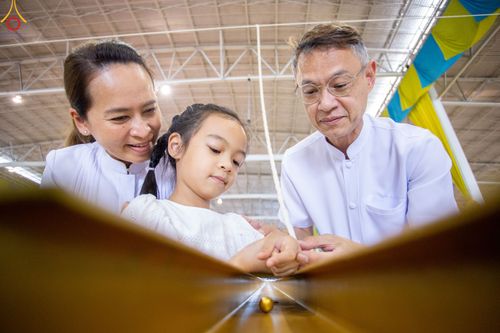 ภาพ No.77816:พิธีหล่อพระบรมพุทธเจ้า ทิศตะวันตก  วันอาทิตย์ที่ 19 มีนาคม พ.ศ. 2566 ณ วัดพระธรรมกาย จ.ปทุมธานี