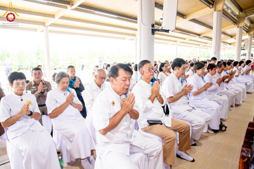 ภาพ No.349019:วันที่ 12 กันยายน พ.ศ.2569 พิธีตักบาตรแด่คณะสงฆ์ 323 วัด 4 จังหวัดชายแดนภาคใต้ พิธีถวายสังฆทานแด่คณะสงฆ์ 323 วัด ปีที่ 22 ครั้งที่ 189 พิธีมอบกองทุนหนุนแรงใจช่วยครูใต้ ปีที่ 19 ครั้งที่ 151 และพิธีทำบุญอุทิศส่วนกุศลให้ผู้วายชนม์ ณ ศูนย์อบรมเยาวชนปัตตานี 