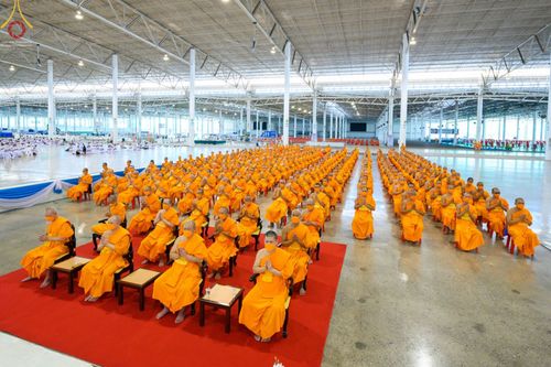 ภาพ No.65352:พิธีทอดผ้าป่า ในวันอาทิตย์ต้นเดือนที่ 4 ธันวาคม พ.ศ. 2565 ณ วัดพระธรรมกาย จ.ปทุมธานี