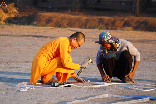 ภาพ No.320958:วันที่ 9 เมษายน พ.ศ.2569 การเตรียมงานจราจร เพื่องานถวายมหาสังฆทาน 40,000 กว่าวัดทั่วประเทศ วันคุ้มครองโลก 22 เมษายน พ.ศ.2569 วัดพระธรรมกาย