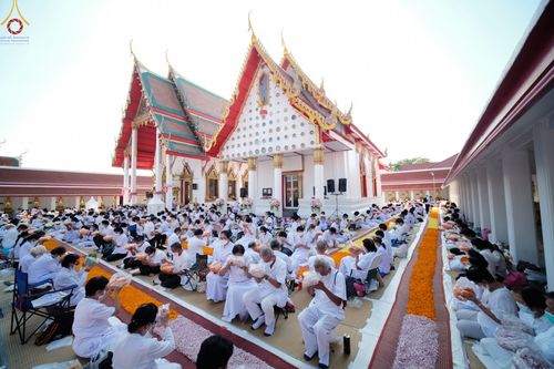 ภาพ No.70899:พิธีต้อนรับพระธรรมยาตรา ในโครงการธรรมยาตรากตัญญูบูชา มหาปูชนียาจารย์ พระมงคลเทพมุนี(สด จนฺทสโร) พระผู้ปราบมาร อนุสรณ์สถาน 7 แห่ง ปีที่ 11 วันที่ 14 มกราคม พ.ศ. 2566 ณ อนุสรณ์สถานลำดับที่ 3 สถานที่เกิดในเพศสมณะ วัดสองพี่น้อง อ.สองพี่น้อง จ.สุพรรณบุรี