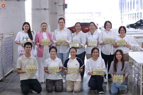 ภาพ No.323253:วันที่ 20 เมษายน พ.ศ.2569 การเตรียมงานของบุคลากรทางการแพทย์ , จุดลงทะเบียนพระสังฆาธิการ , วางกล่องไทยธรรม เพื่องานถวายมหาสังฆทาน 40,000 กว่าวัดทั่วประเทศ วันคุ้มครองโลก 22 เมษายน พ.ศ.2569 วัดพระธรรมกาย