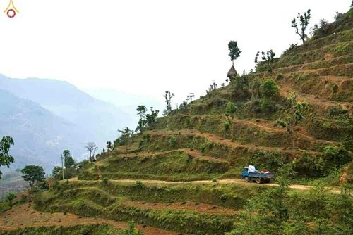 ภาพ No.17288:มูลนิธิธรรมกายช่วยเหลือผู้ประสบภัยแผ่นดินไหวที่ประเทศเนปาล