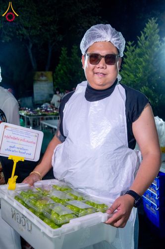 ภาพ No.288793:วันที่ 6 มกราคม พ.ศ. 2569 พิธีถวายภัตตาหารเป็นสังฆทาน แด่พระธรรมยาตรา ในโครงการธรรมยาตรา กตัญญูบูชา มหาปูชนียาจารย์ พระมงคลเทพมุนี(สด จนฺทสโร) พระผู้ปราบมาร อนุสรณ์สถาน 7 แห่ง ปีที่ 14 ณ อนุสรณ์สถานมหาวิหารพระมงคลเทพมุนี (โลตัสแลนด์) อ.สองพี่น้อง จ.สุพรร