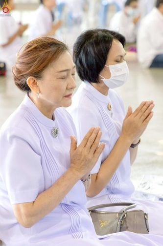 ภาพ No.240578:วันพุธที่ 27 สิงหาคม พ.ศ. 2568 พิธีตักบาตร ในวันธรรมชัย ณ วัดพระธรรมกาย จ.ปทุมธานี