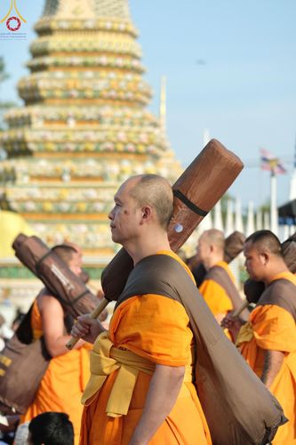 ภาพ No.193438:พิธีต้อนรับพระธรรมยาตรา ณ อนุสรณ์สถาน สถานที่เกิดในเพศสมณะ วัดสองพี่น้อง อำเภอสองพี่น้อง จังหวัดสุพรรณบุรี ในโครงการธรรมยาตรา กตัญญูบูชา มหาปูชนียาจารย์ พระมงคลเทพมุนี(สด จนฺทสโร) พระผู้ปราบมาร อนุสรณ์สถาน 7 แห่ง ปีที่ 13 วันที่ 11 มกราคม พ.ศ. 2568
