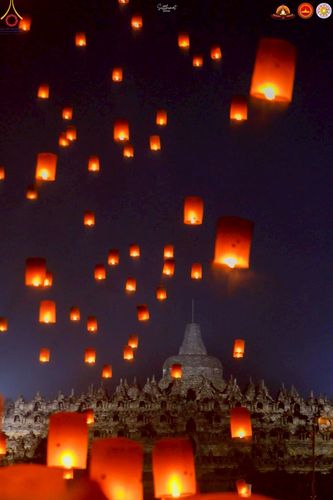 ภาพ No.224658:วันจันทร์ที่ 12 พฤษภาคม พ.ศ. 2568  ชาวพุทธในอินโดนีเซีย ร่วมฉลองวิสาขบูชาจุดประทีปกว่า 200,000 ดวง ณ พระมหาเจดีย์บรมพุทโธ  เจริญพุทธมนต์ถวาย “พระวชิรเกล้าเจ้าอยู่หัว”