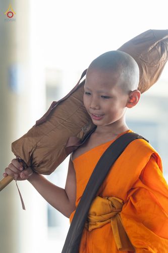 ภาพ No.81020:การฝึกเดินธุดงค์ของสามเณร ในโครงการบรรพชาสามเณรเพื่อฟื้นฟูพระพุทธศาสนาทั่วไทย ประจำปี 2566 ณ วิหารคดชั้น2 วัดพระธรรมกาย