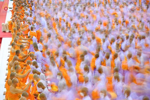 ภาพ No.79886:พิธีขอบรรพชา , พิธีคล้องอังสะ พิธีขอสรณคมน์และศีล , พิธีขอนิสสัย ในโครงการบรรพชาสามเณรฟื้นฟูพระพุทธศาสนาทั่วไทย วันเสาร์ที่ 8 เมษายน พ.ศ.2566