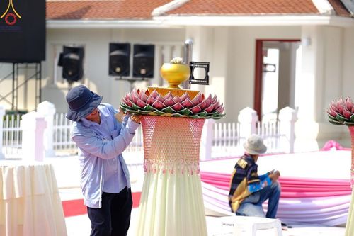 ภาพ No.115964:V.15 สามัคคี การเตรียมงาน เก็บงาน การรับบุญของเจ้าหน้าที่หน่วยงานต่างๆ เพื่อโครงการธรรมยาตรา กตัญญูบูชามหาปูชนียาจารย์ พระมงคลเทพมุนี (สด จนฺทสโร) พระผู้ปราบมาร อนุสรณ์สถาน 7 แห่ง ปีที่ 12 ระหว่างวันที่ 2 - 31 มกราคม พ.ศ.2567