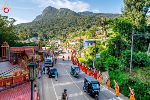 ภาพ No.226440:วันที่ 7-10 พฤษภาคม พ.ศ. 2568 โครงการเดินธรรมยาตรา สยาม-ลังกา ธรรมยาตรา ฉลองเทศกาลวิสาขบูชาแห่งชาติ ศรีลังกา บูชาธรรม 81 ปี หลวงพ่อธัมมชโย เมืองนูวราอิลิยา ประเทศศรีลังกา