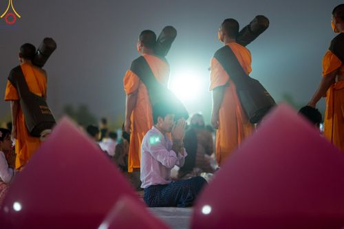 ภาพ No.116812:พิธีต้อนรับพระธรรมยาตรา ปีที่ 12 ณ อนุสรณ์สถานบางปลา จ.นครปฐม วันที่ 21 มกราคม พ.ศ. 2567