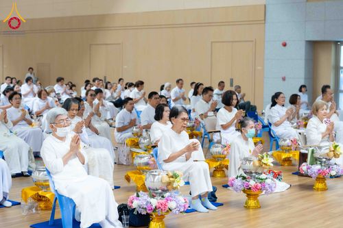 ภาพ No.310627:วันอาทิตย์ที่ 22 กุมภาพันธ์ พ.ศ. 2569 พิธีถวายโคมมาฆประทีป ณ ห้องแก้วสารพัดนึก 2 วัดพระธรรมกาย จ.ปทุมธานี