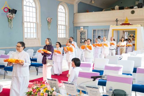 ภาพ No.318949:วันที่ 29 มีนาคม พ.ศ.2569 พิธีทอดผ้าป่าวัดพระธรรมกาย 20 ศูนย์สาขา และการประชุมภาคพื้นอเมริกา ไตรมาสที่ 1/2569 วัดพระธรรมกายชิคาโก ประเทศสหรัฐอเมริกา